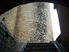 Escalier vers entrée primitive (tours jumelles).