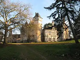 Château de Bresse-sur-Grosne.