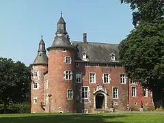 Château de Monceau-sur-Sambre.