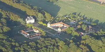 Vue aérienne du domaine de Reverseaux.