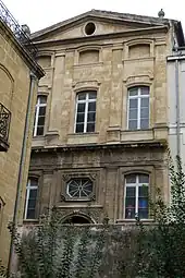 (partie est du collège)