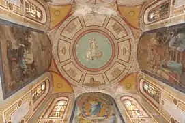 Chapelle mortuaire de l'église de Loigny-la-Bataille.