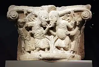 Chapiteau de la dispute, XIe siècle, musée Sainte-Croix de Poitiers.