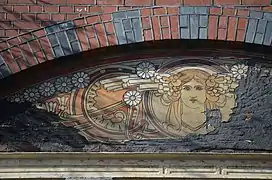 Sgraffite de Paul Cauchie à la rue de la Montagne en février 2018.