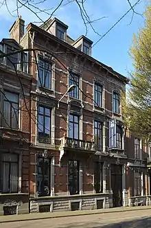 Maison construite en 1882 pour Paul François, actuellement « maison Georges Lemaître ».