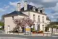 La mairie.
