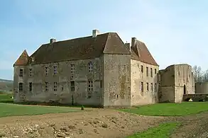 Château d'Éguilly (XIIe siècle)