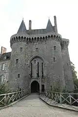 Entrée XIVe siècle