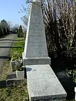 Mémorial Soldat inconnu 1939-1945, nouveau cimetière.