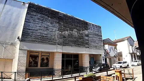 Ancien Royal Cinéma au no 18 rue Maréchal-Bosquet