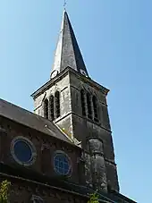 Photographie montrant le clocher de l'église