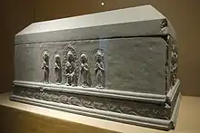 Coffre en pierre, période des cinq dynasties (907-960).