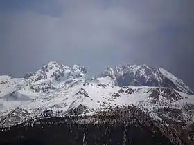 Vue depuis le Monte Zoncolan : le Monte Coglians, la creta delle Chianevate et le Monte Crostis au premier plan.