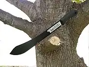 Machette standard en acier carbone.