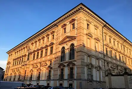 Almo Collegio Borromeo, Pavie (1561).