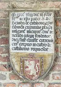 Plaque commémorative à la fondatrice, Branda Castiglioni (XVe siècle).