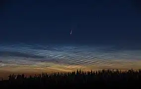 Accompagnés par la comète Neowise au-dessus de Mâcon en juillet 2020.