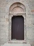 Porte de la chapelle