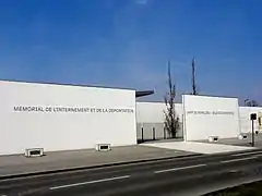 Entrée du mémorial du camp de Royallieu.