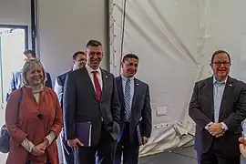 Sur le polygone de Gaižiūnai en 2016, visite de Bill Flores et Anne Hall.