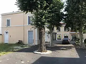 Vue de la mission diplomatique