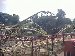 Corkscrew à Alton Towers