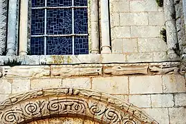 voir la légende ci-après