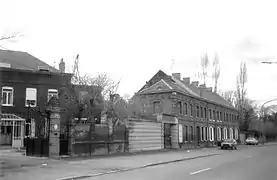 Coron CATON Boulevard Paul-Vaillant Couturier côté Aniche