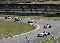 Deuxième course de F4 ici menée et remportée par Arthur Leclerc.