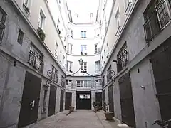 Cour de l'hôtel de la Cité