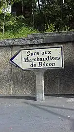 Panneau indicateurboulevard de Verdun.