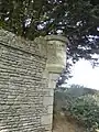 Échauguette provenant d'un mur du verger.