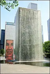 La Crown Fountain.
