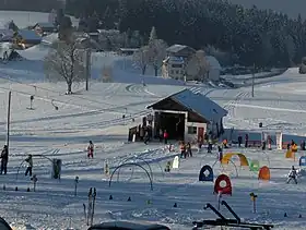 Vue aérienne de la station.