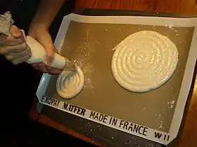 Image illustrative de l’article Dacquoise (pâtisserie)