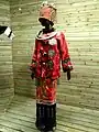 Robe de mariage, Dai. Yunnan Nationalities Museum, Kunming, Yunnan.