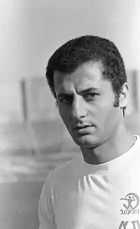 Image illustrative de l’article Yechezkel Chazom