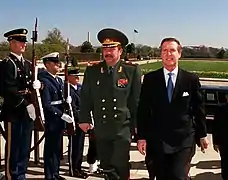 Avec William Cohen en 2000.