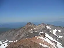 Vue depuis le sommet du pic Diamond.