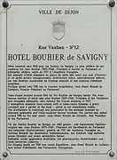 Plaque d'information trilingue (français, anglais, allemand)