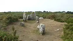 Image illustrative de l’article Dolmens Men Cam et Men Yann