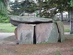 Dolmen de Kerellec