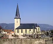 L'église Saint-Laurent.