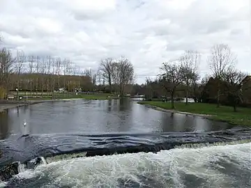 La Dronne à Saint-Aulaye au pont de la RD 38.