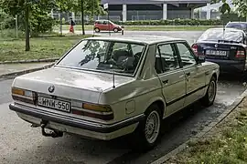 524td (1986), vue arrière, prise en mai 2018