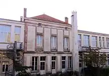 Bâtiments de l'école maternelle de l'école Jules Ferry