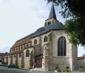 Vue du chevet de l'église.