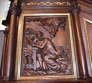 Détail des sculptures de la chaire.