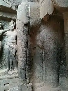 Éléphant du panneau droite