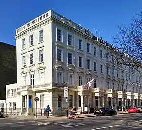Ambassade à Londres.